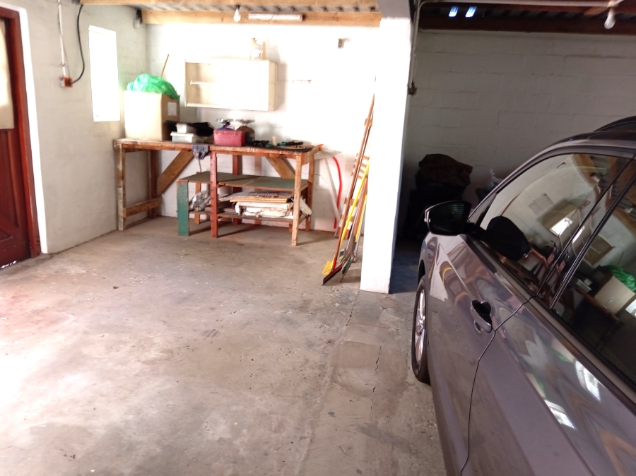 4 Bedroom Property for Sale in Edgemead Western Cape